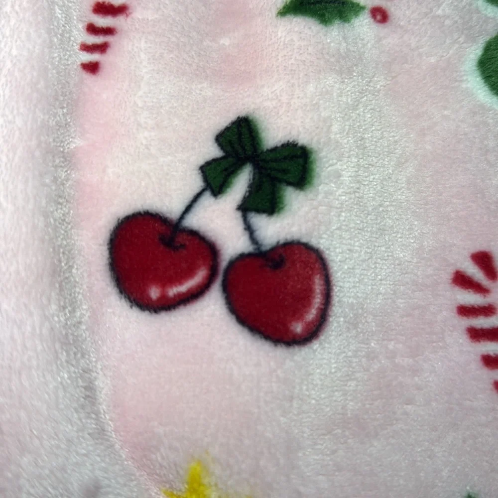 Rachel Roy Cherry Christmas Tree Pink Throw 🍒 🎄🎄🍒